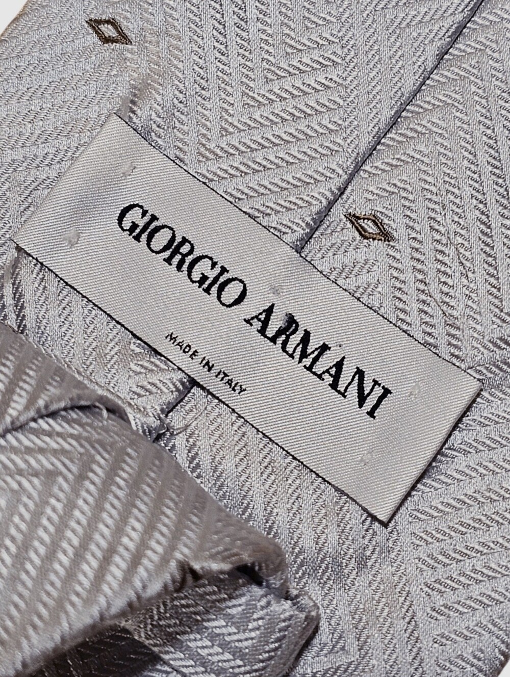 GIORGIO ARMANI TIE - Picture 14 of 16